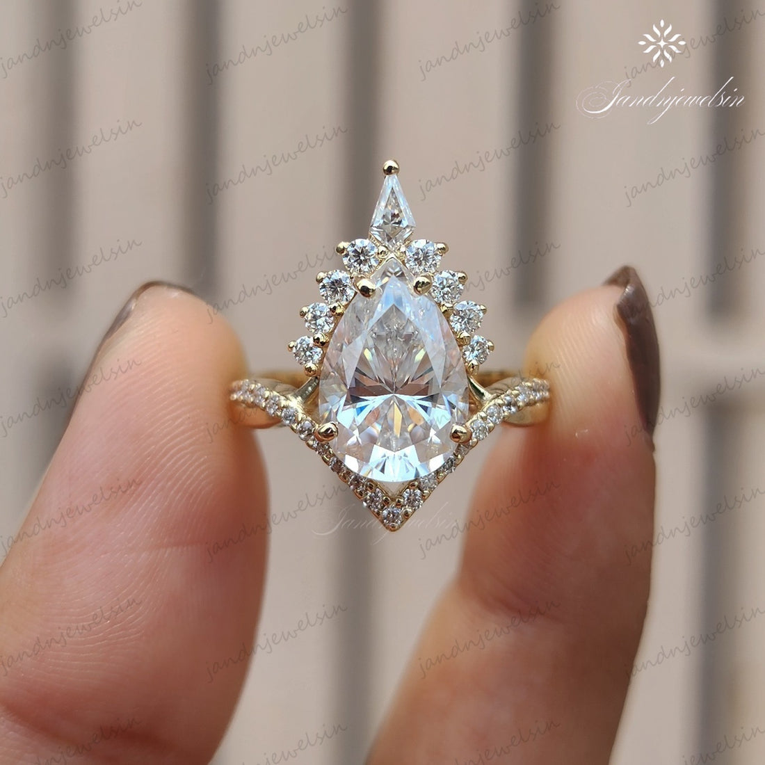 Pear Cut Moissanite Engagement Ring 14K Solid Gold Ring Unique Pear Halo Ring Wedding Ring For Her Vintage Inspire Anniversary Gift For Women
