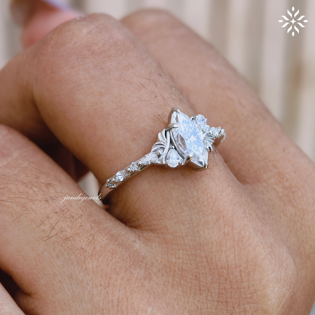 Vintage Marquise Moissanite airy Engagement Ring Flower Wedding Ring Promise Rings For Women 14K Solid Gold Ring Anniversary Gift