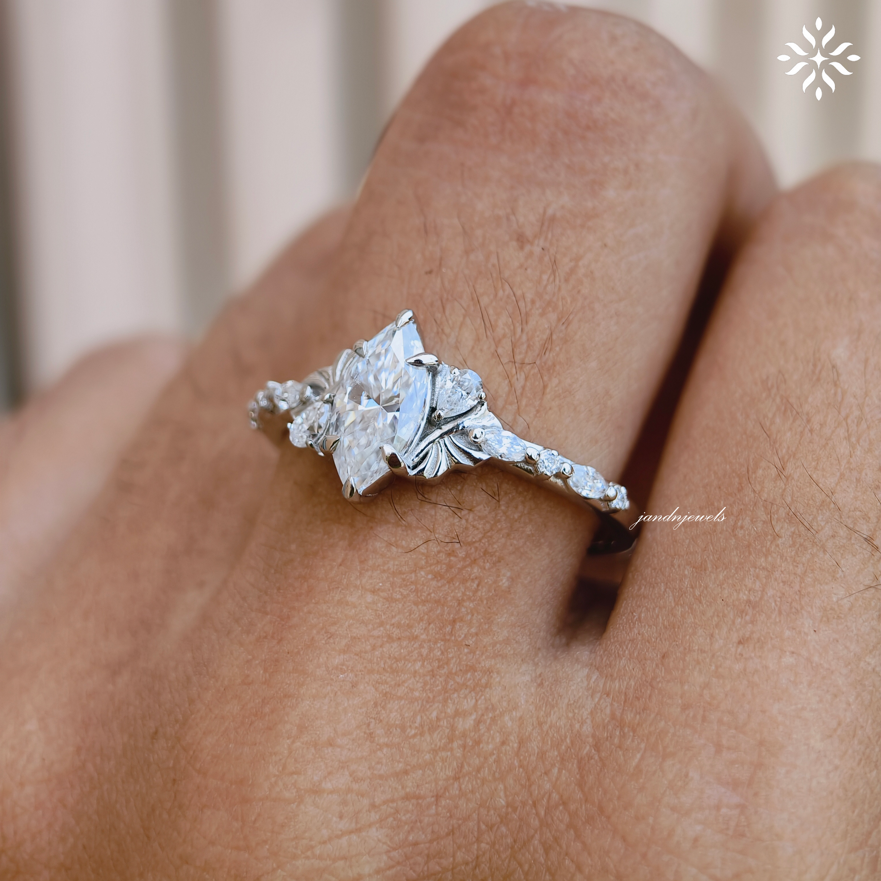 Vintage Marquise Moissanite airy Engagement Ring Flower Wedding Ring Promise Rings For Women 14K Solid Gold Ring Anniversary Gift