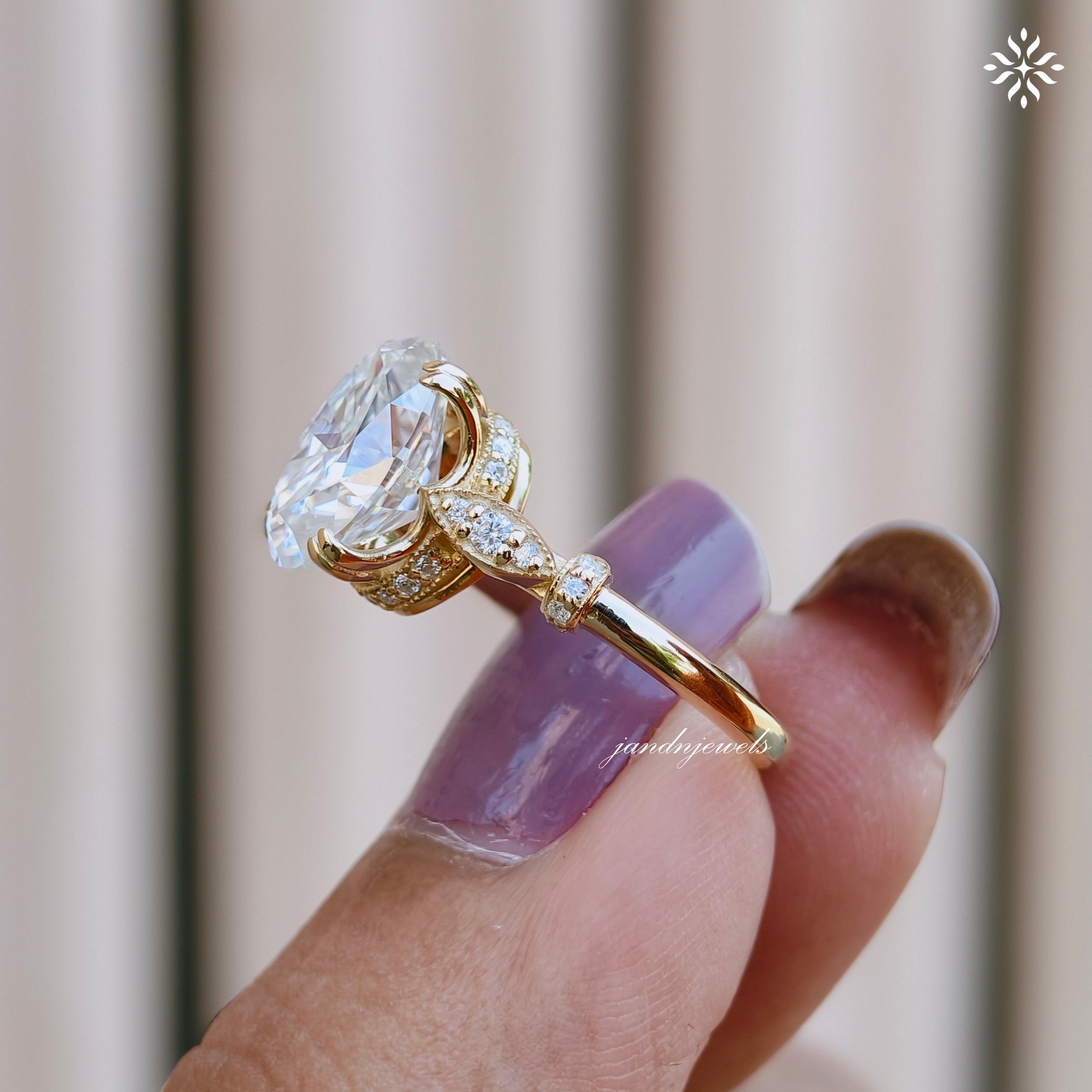2.5CT Gorgeous Oval Cut Moissanite Engagement Ring Hidden Halo Ring 14K Gold Marquise Accent Wedding Ring for Her Vintage Filigree Ring