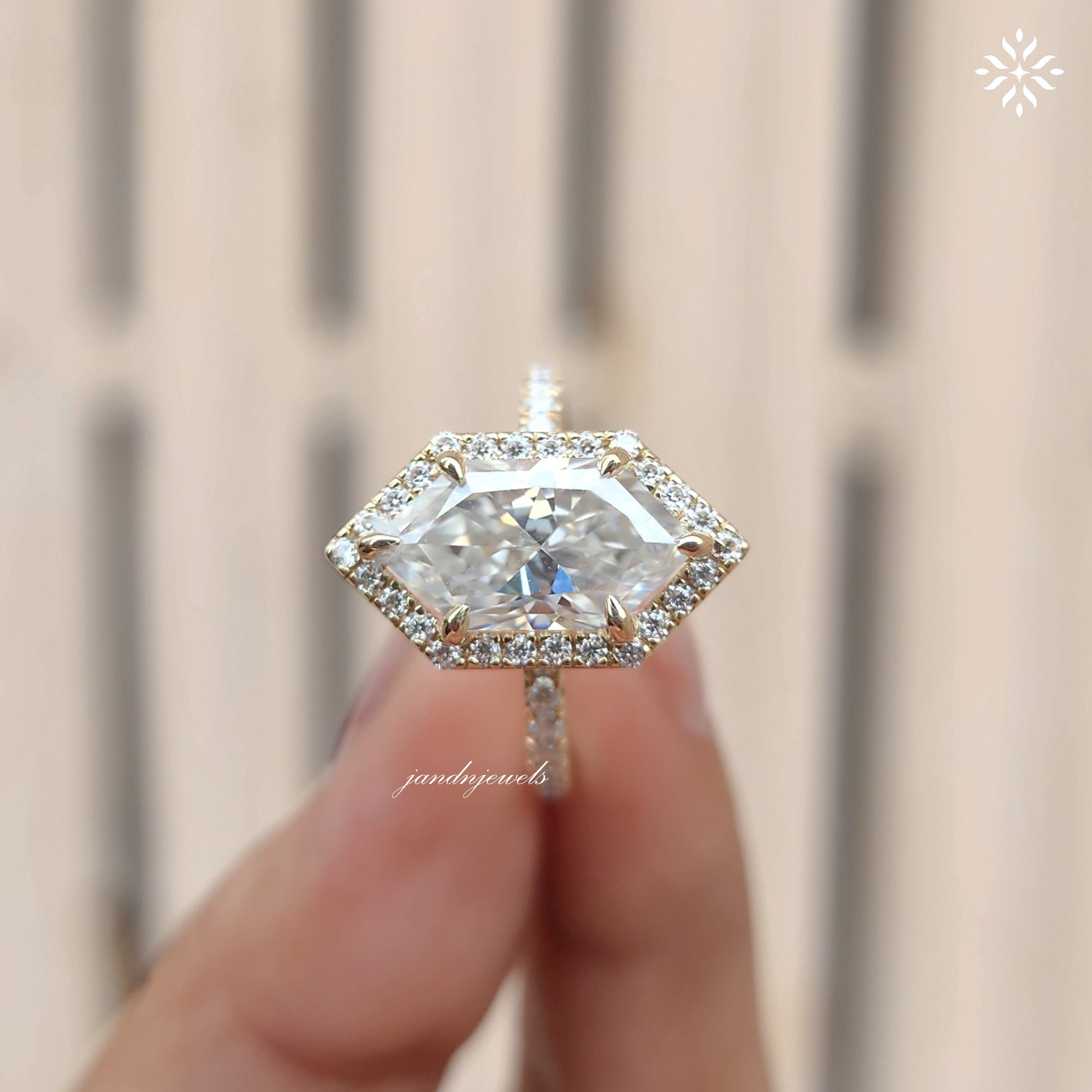 3CT Dutch Marquise Cut Moissanite Engagement Ring 14K Gold Halo Pave Band Hidden Halo Wedding Ring Anniversary Gift Proposal Ring For Her