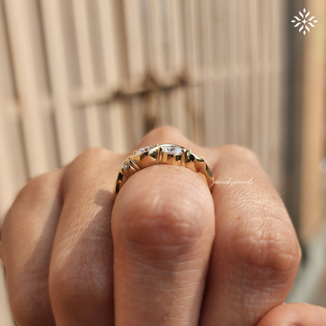 Wavy Diamond Trio Ring in 14K Yellow Gold Wedding Band