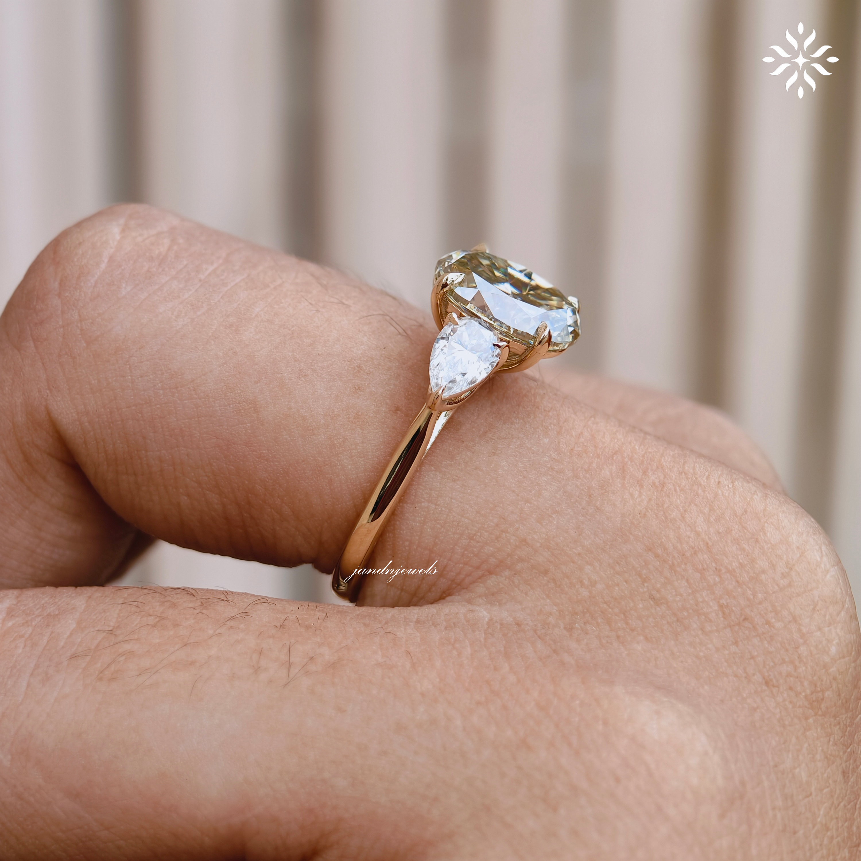 2CT Canary Yellow Oval Cut Moissanite Three Stone Wedding Ring Pear Cut Side Stone Trilogy Ring Luxurious 14K Gold Anniversary Gift for Wife