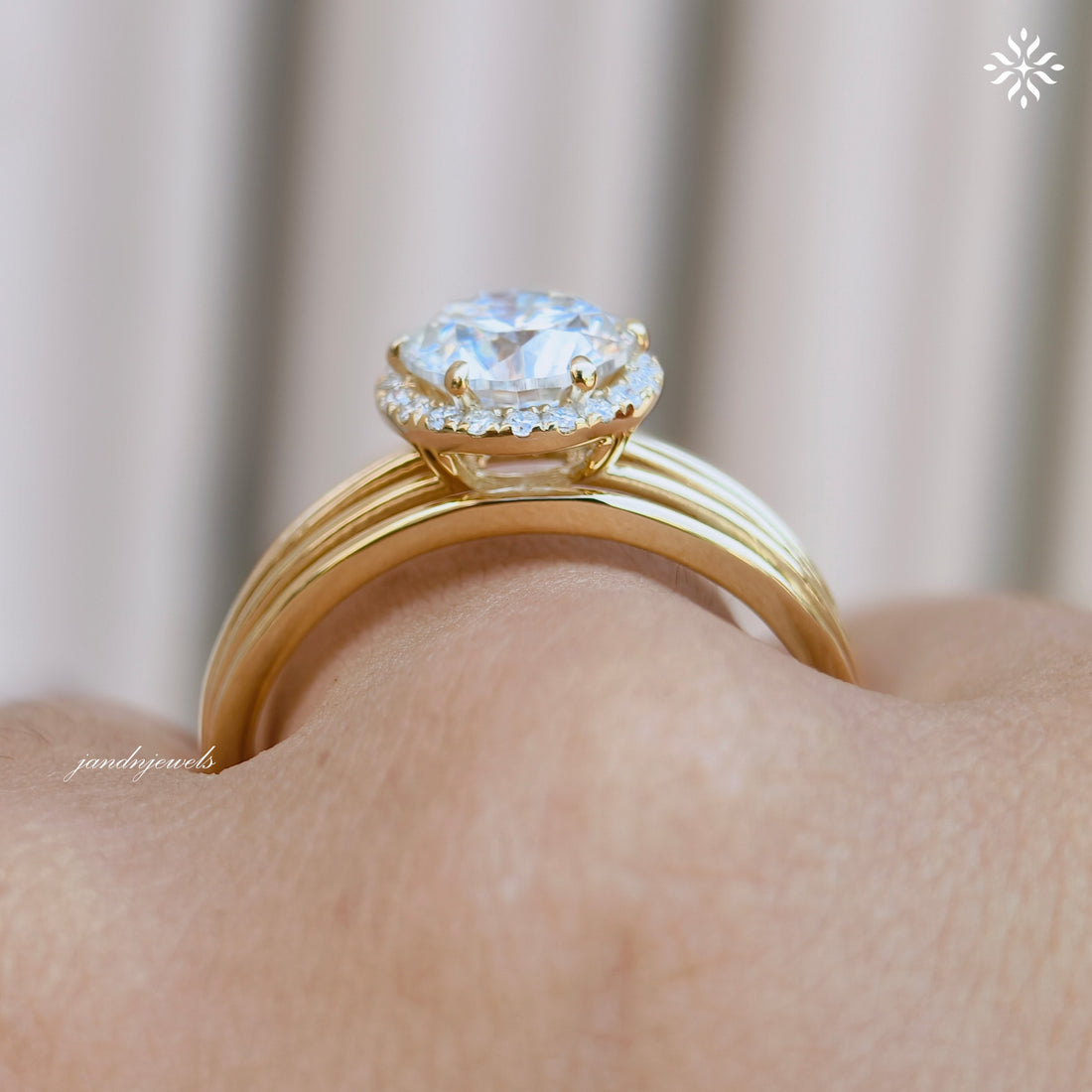 Brilliant Round Moissanite Engagement Ring Open Split Shank Gold Ring Halo Antique Style Ring Antique Style Bridal Ring
