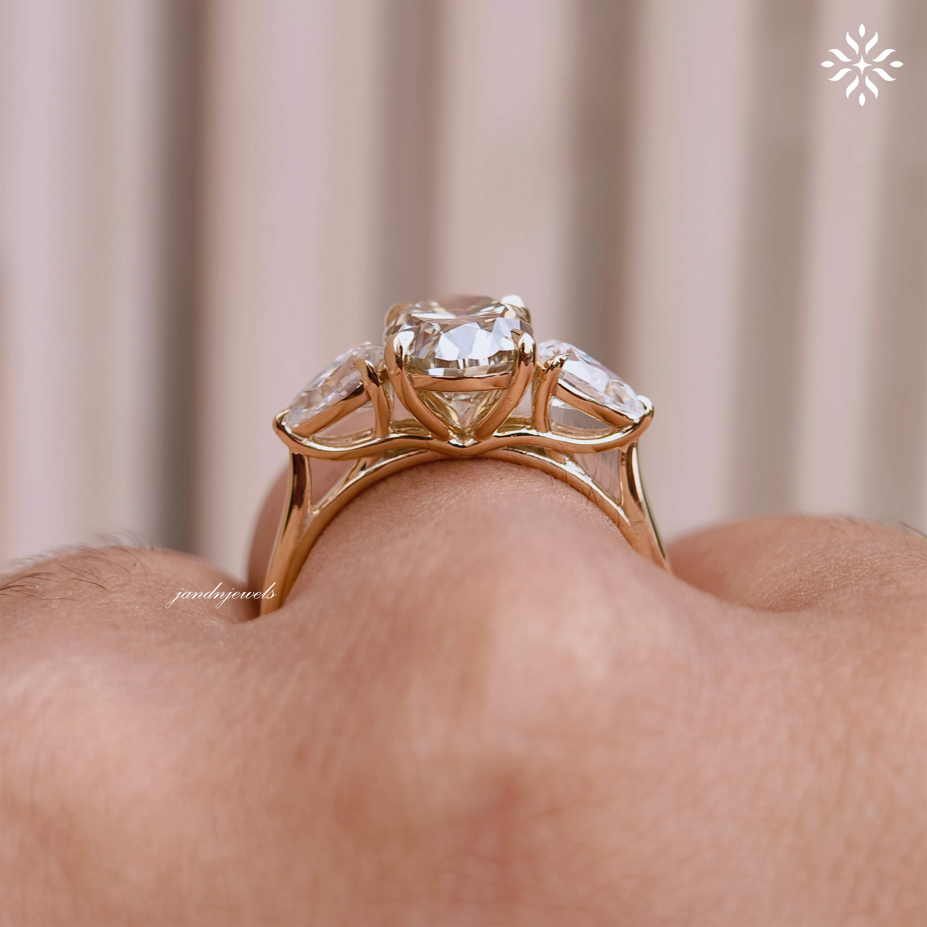 2CT Canary Yellow Oval Cut Moissanite Three Stone Wedding Ring Pear Cut Side Stone Trilogy Ring Luxurious 14K Gold Anniversary Gift for Wife