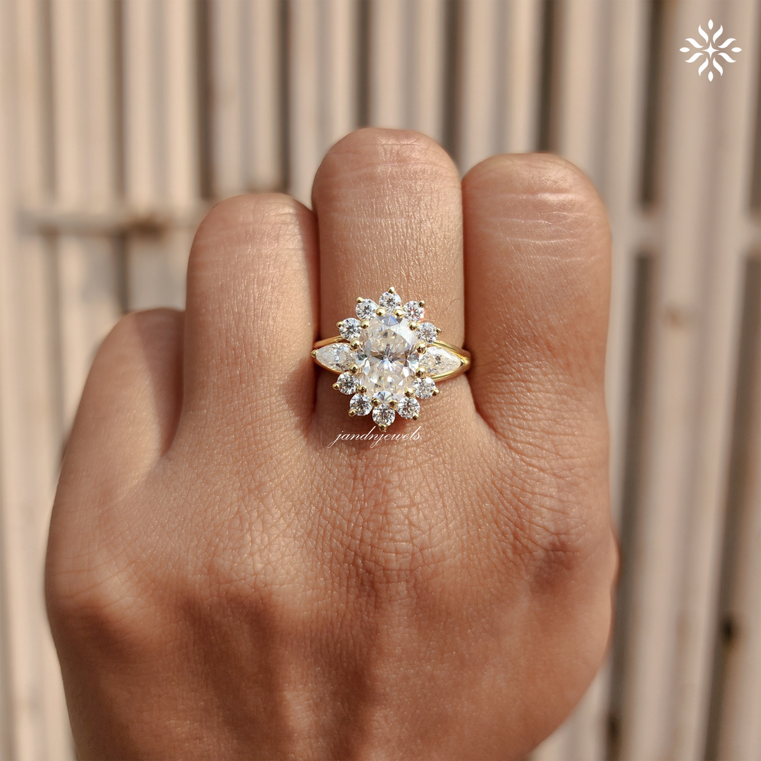 3CT Starburst Oval Moissanite Cluster Ring Floral Halo Engagement Ring Vintage Art Deco Gold Ring Unique Bridal Anniversary Gift