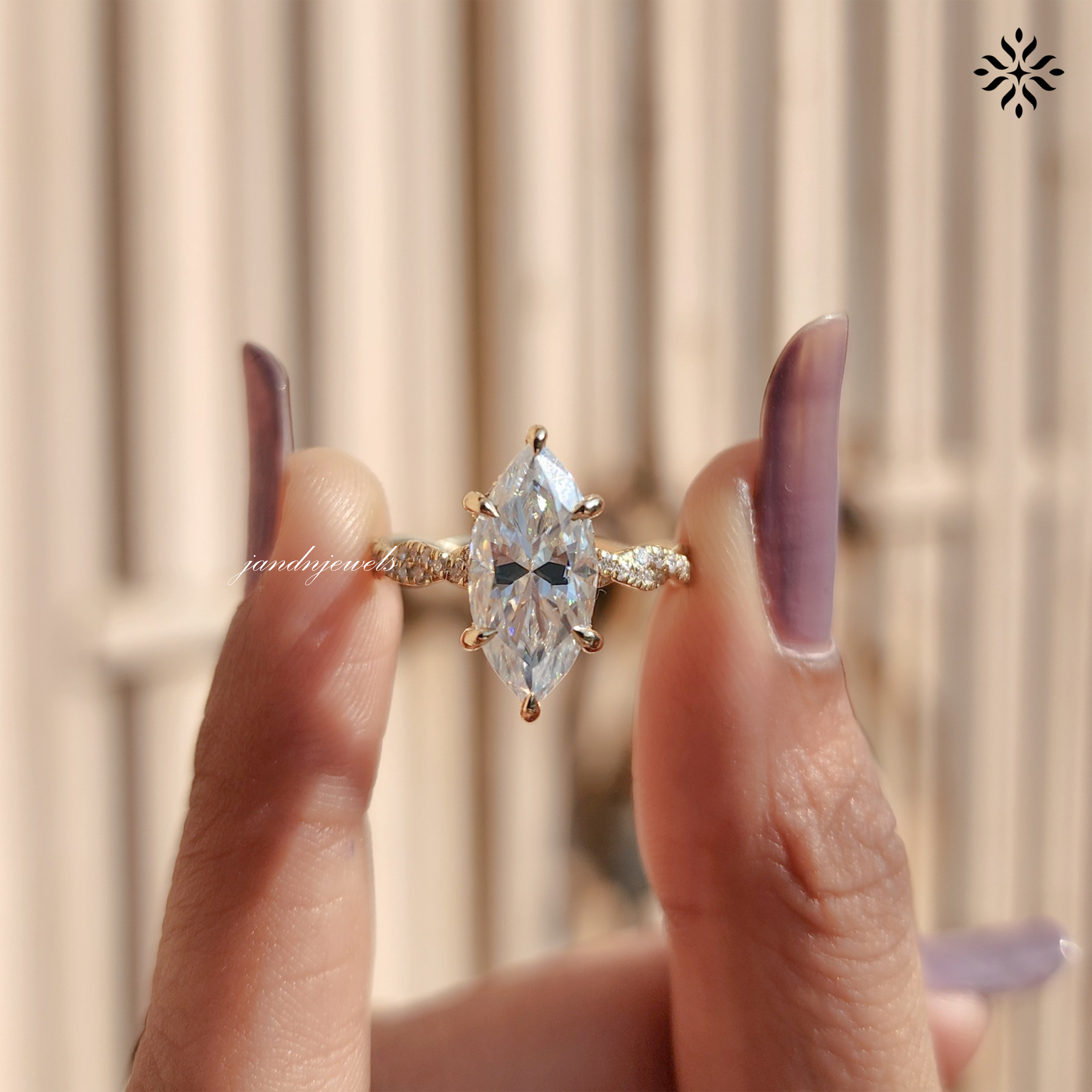 2CT Marquise Moissanite Engagement Ring 14K Solid Gold Twisted Shank Diamond Wedding Band Solitaire Hidden Halo Proposal Ring for Mom