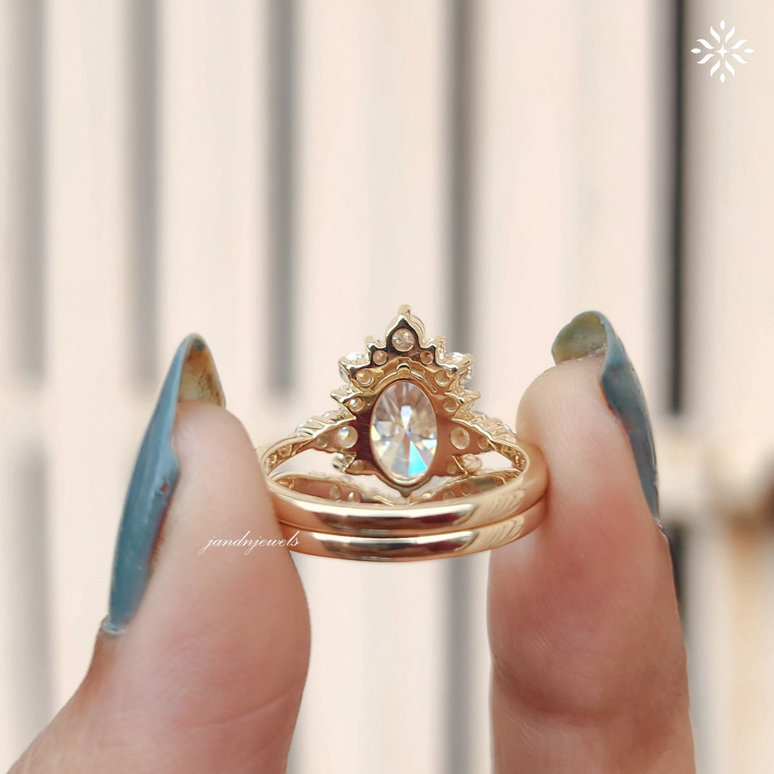 2.5 Carat Oval Moissanite Engagement Ring, Halo Bridal Set, 14K Yellow Gold Wedding Band, Anniversary Gift, Unique Cluster Ring