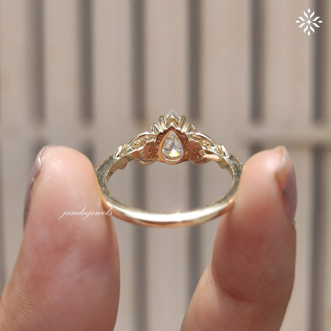2CT Pear Shaped Moissanite Engagement Ring Floral Twisted Band Ring for Her
