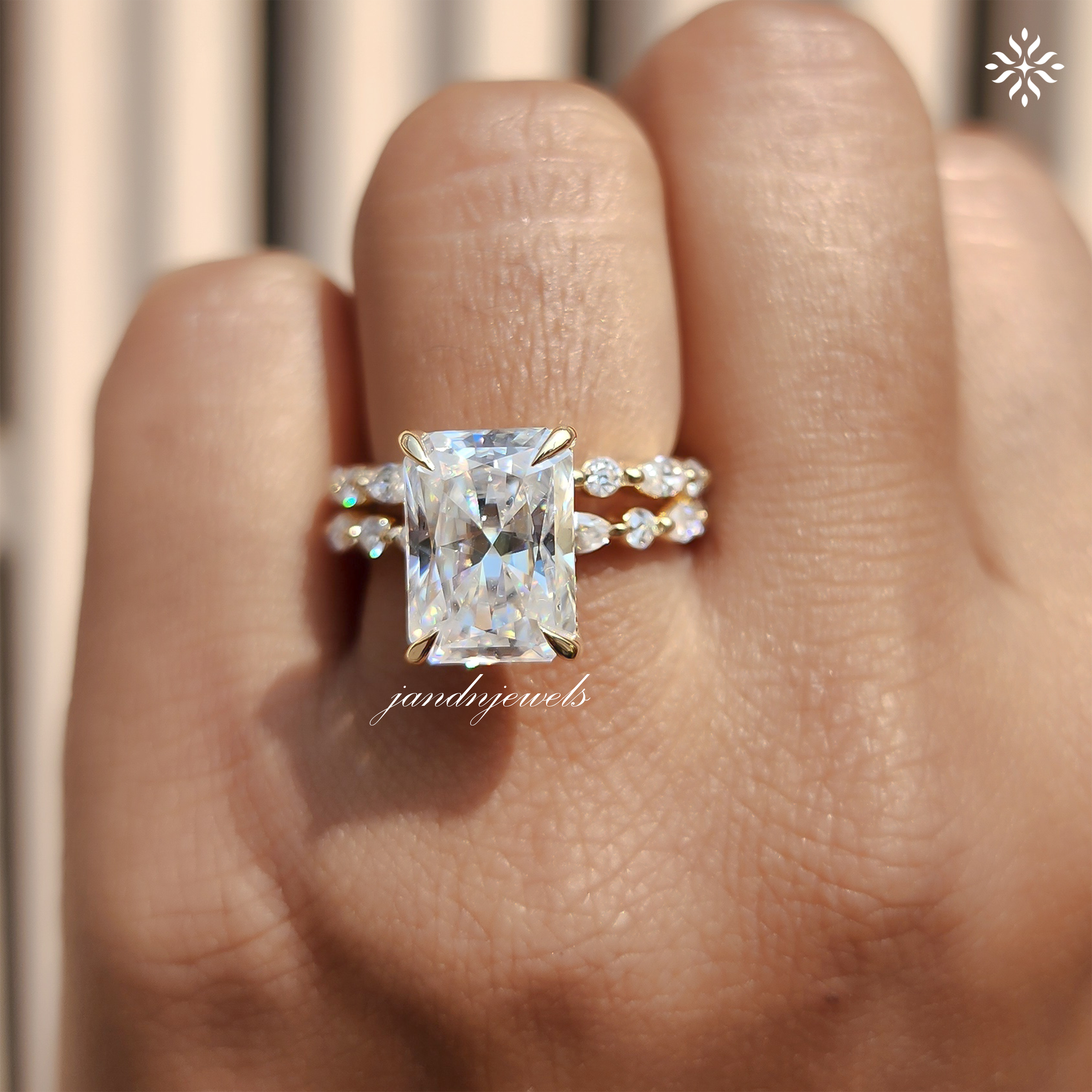 4CT Elongated Radiant Cut Moissanite Diamond Engagement Ring 14K Gold Ring Bridal Set Unique Marquise Diamond Ring Wedding Ring Set