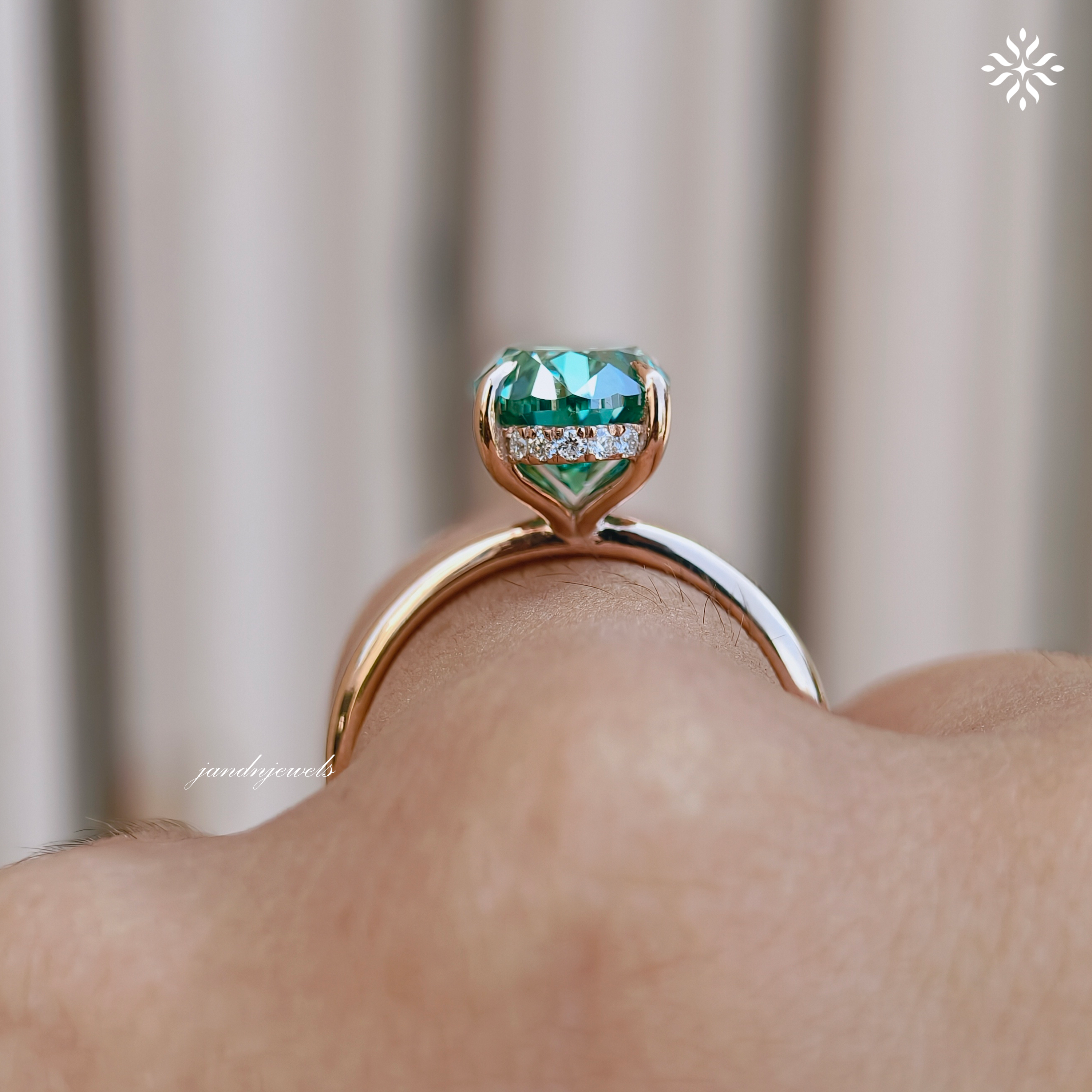 3CT Green Oval Shaped Moissanite Engagement Ring Solitaire Diamond Ring 14K Solid Rose Gold Ring Hidden Halo Promise Ring for Her