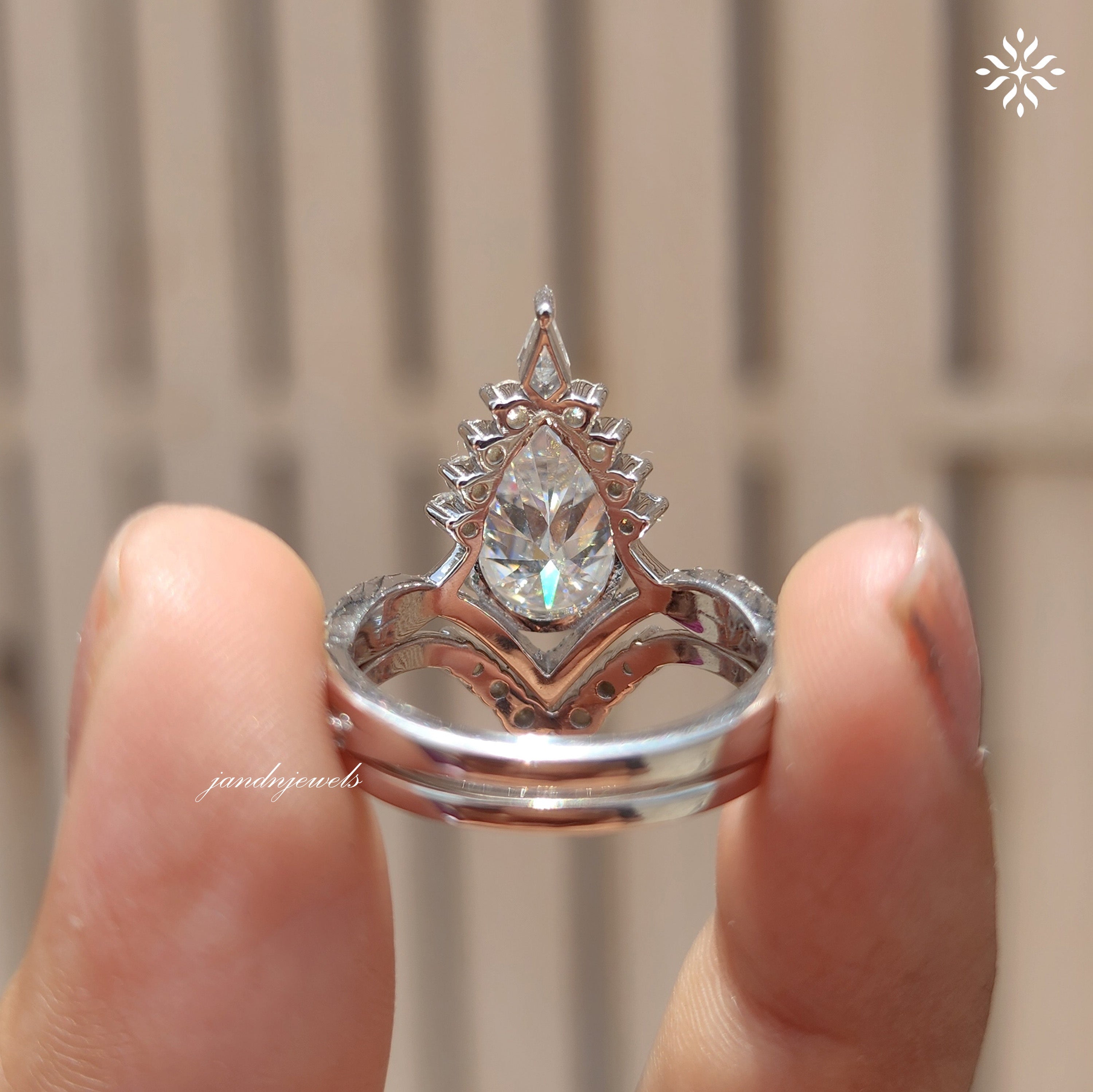 3CT Pear Cut Moissanite Engagement Ring Set Vintage Halo Bridal Ring Unique Chevron Wedding Ring Set
