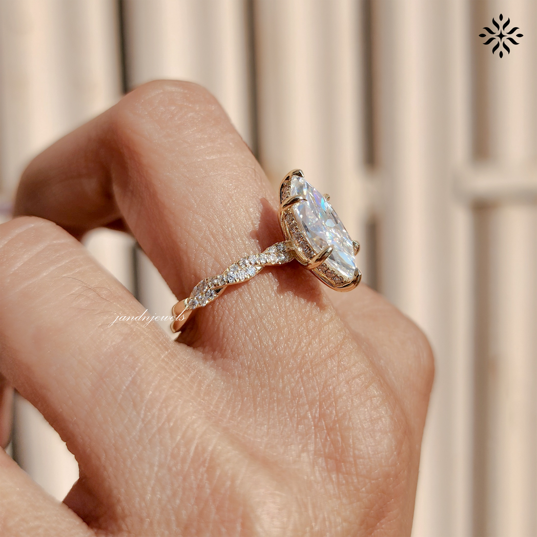 2CT Marquise Moissanite Engagement Ring 14K Solid Gold Twisted Shank Diamond Wedding Band Solitaire Hidden Halo Proposal Ring for Mom