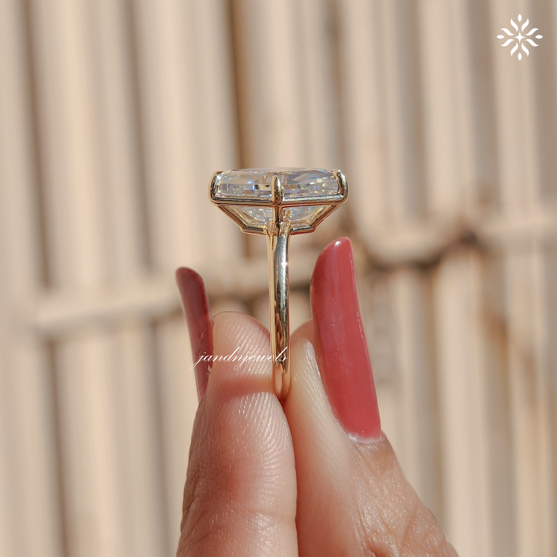 4CT Lozenge Cut Moissanite Engagement Ring 14K Solid Gold Solitaire Bezel And Prong Set Ring Unique Geometric Diamond Ring Wedding Ring