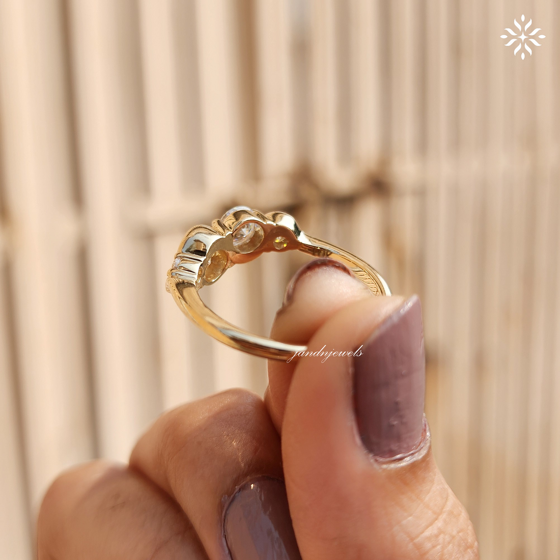 Wavy Diamond Trio Ring in 14K Yellow Gold Wedding Band
