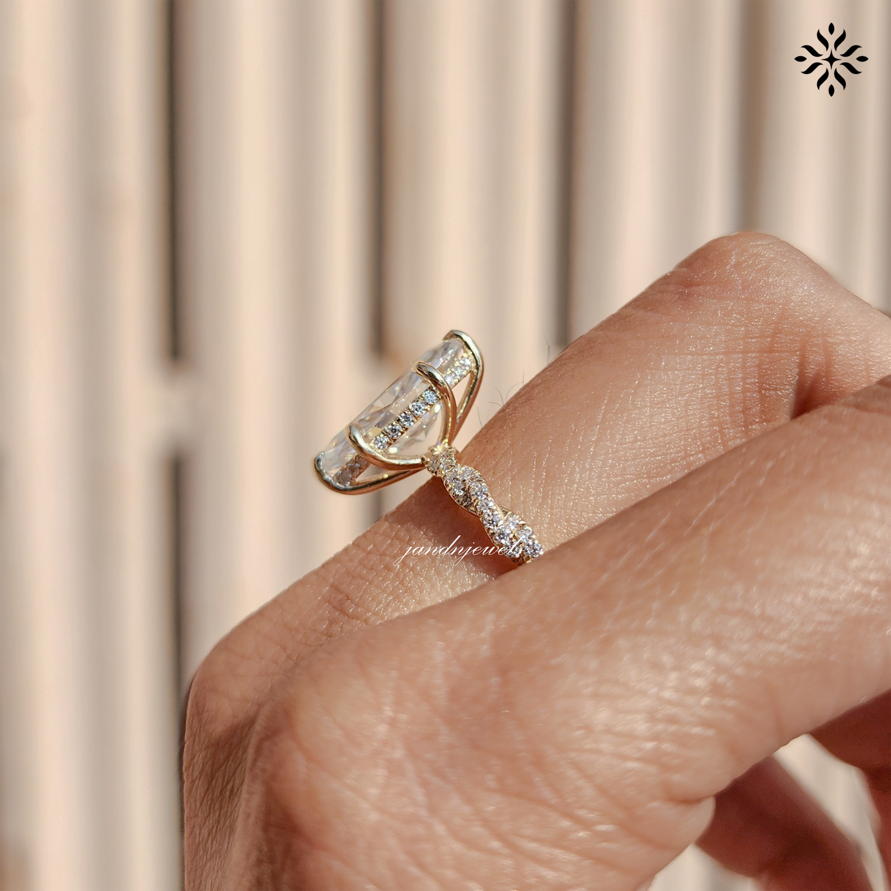 2CT Marquise Moissanite Engagement Ring 14K Solid Gold Twisted Shank Diamond Wedding Band Solitaire Hidden Halo Proposal Ring for Mom