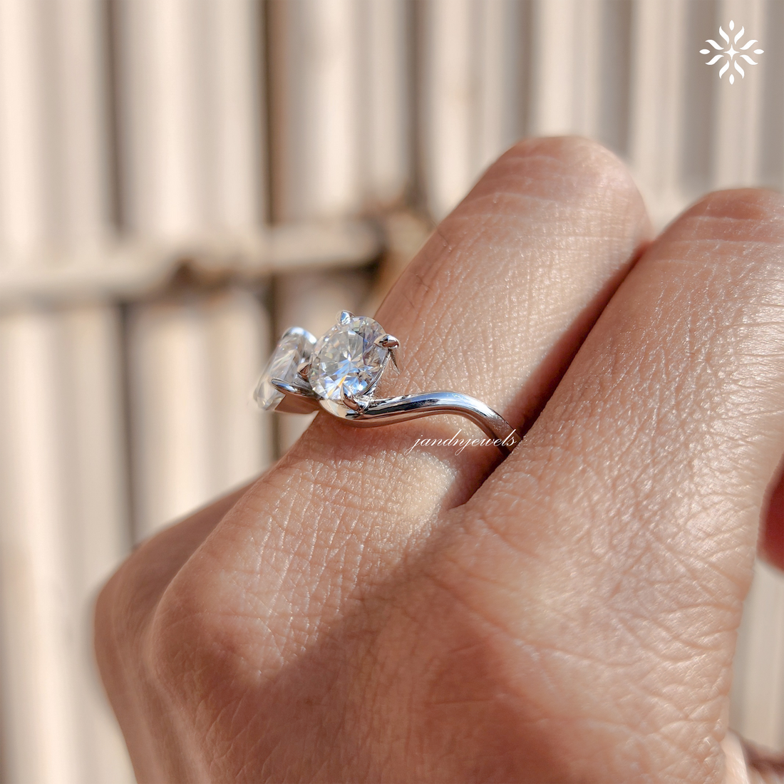 Pear & Round Cut Moissanite Engagement Ring, Toi Et Moi Ring, Bypass Shank Ring, 14K Solid Gold, Luxurious Two Stone Ring