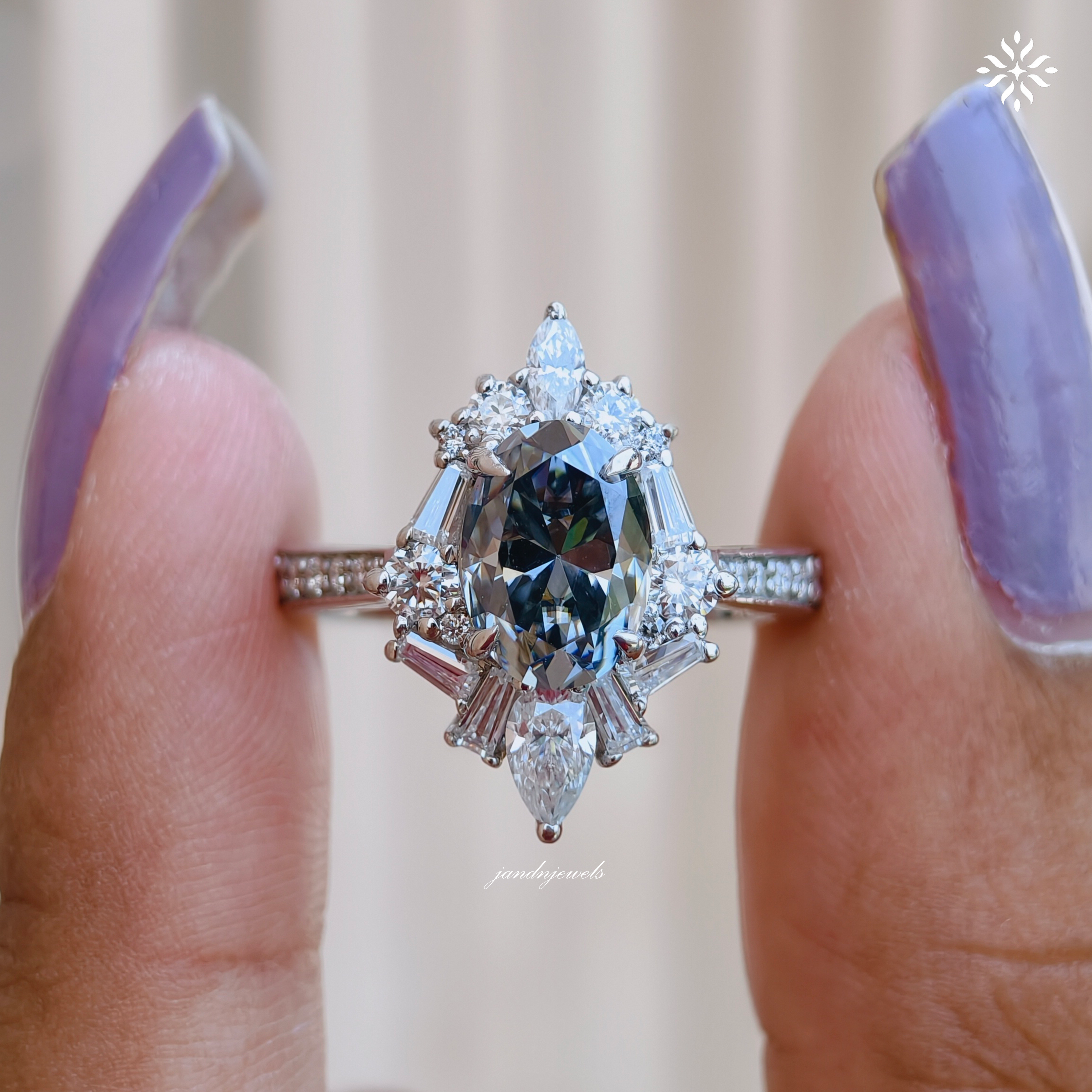 2CT Gray Oval Cut Moissanite Engagement Ring Starburst Halo Ring Cluster Halo Wedding Ring 14K Solid Gold Ring for her