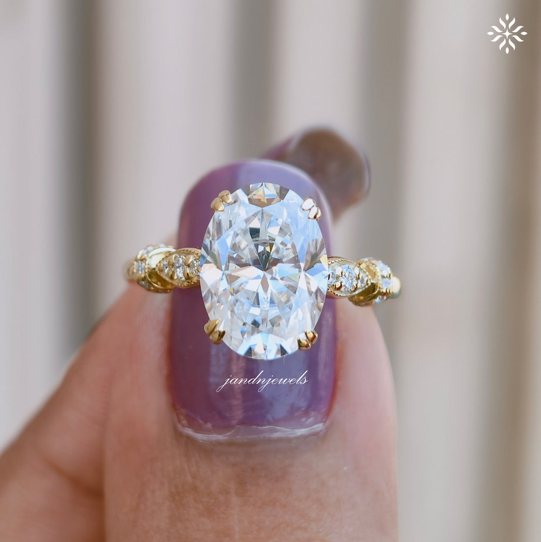 2.5CT Gorgeous Oval Cut Moissanite Engagement Ring Hidden Halo Ring 14K Gold Marquise Accent Wedding Ring for Her Vintage Filigree Ring