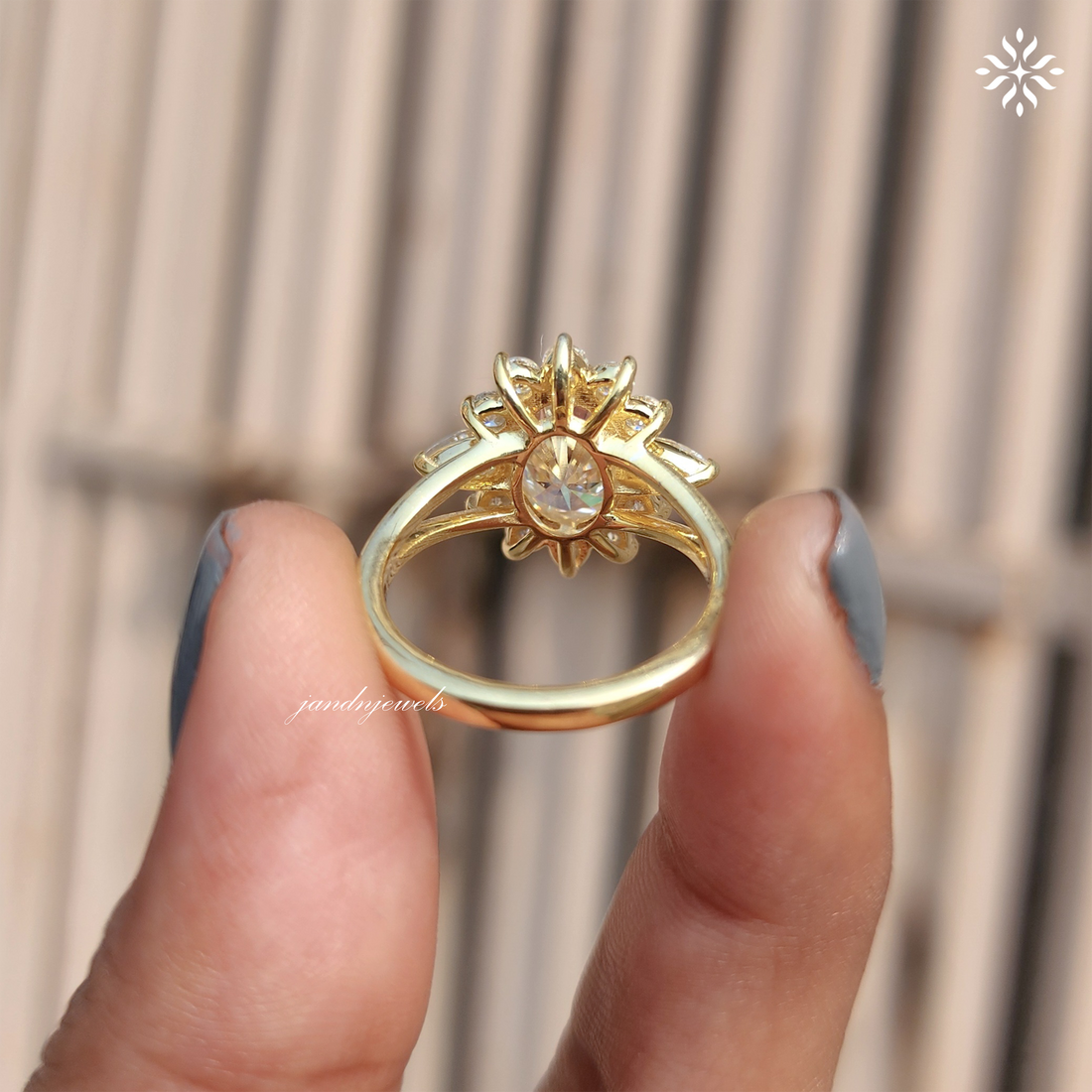 3CT Starburst Oval Moissanite Cluster Ring Floral Halo Engagement Ring Vintage Art Deco Gold Ring Unique Bridal Anniversary Gift