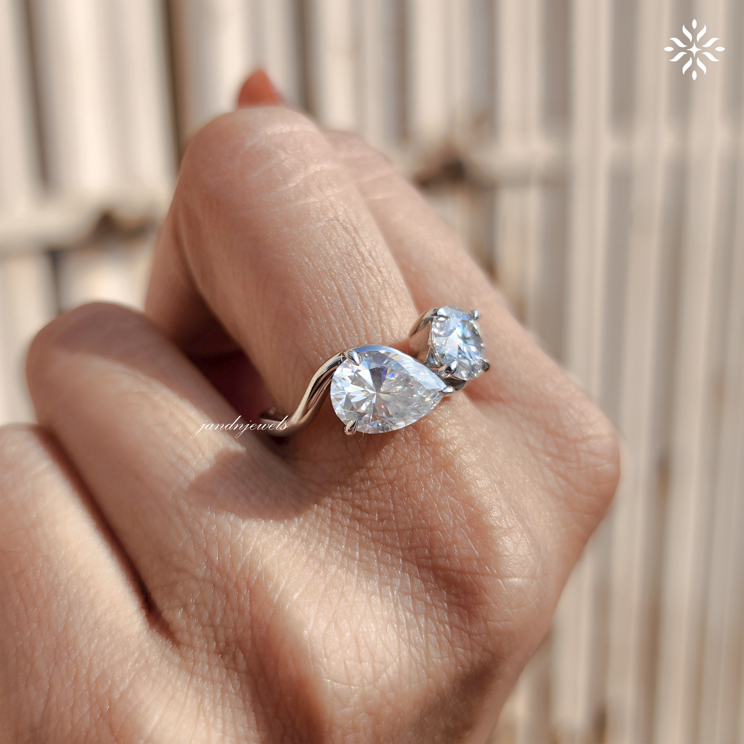 Pear & Round Cut Moissanite Engagement Ring, Toi Et Moi Ring, Bypass Shank Ring, 14K Solid Gold, Luxurious Two Stone Ring